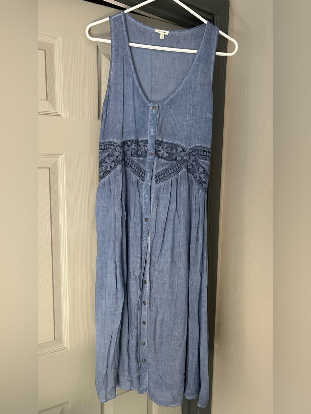 En Crème Blue Button-Front Sleeveless Midi Dress Small